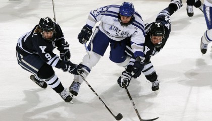 开云体育官网-毕尔巴鄂对阵阿森纳，加克波在圣马梅斯的生涯之夜如何照亮足球的另一种可能