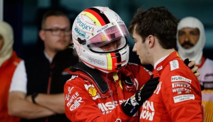 开云APP-索伯车队险胜哈斯车队，勒克莱尔带队取胜