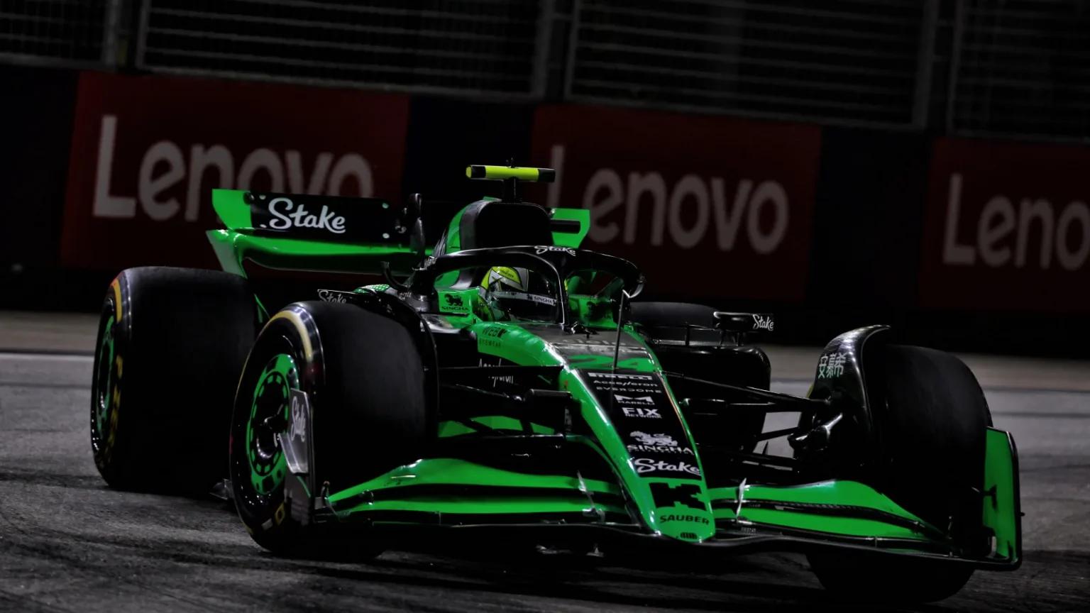 索伯车队横扫法拉利，诺里斯刷新纪录