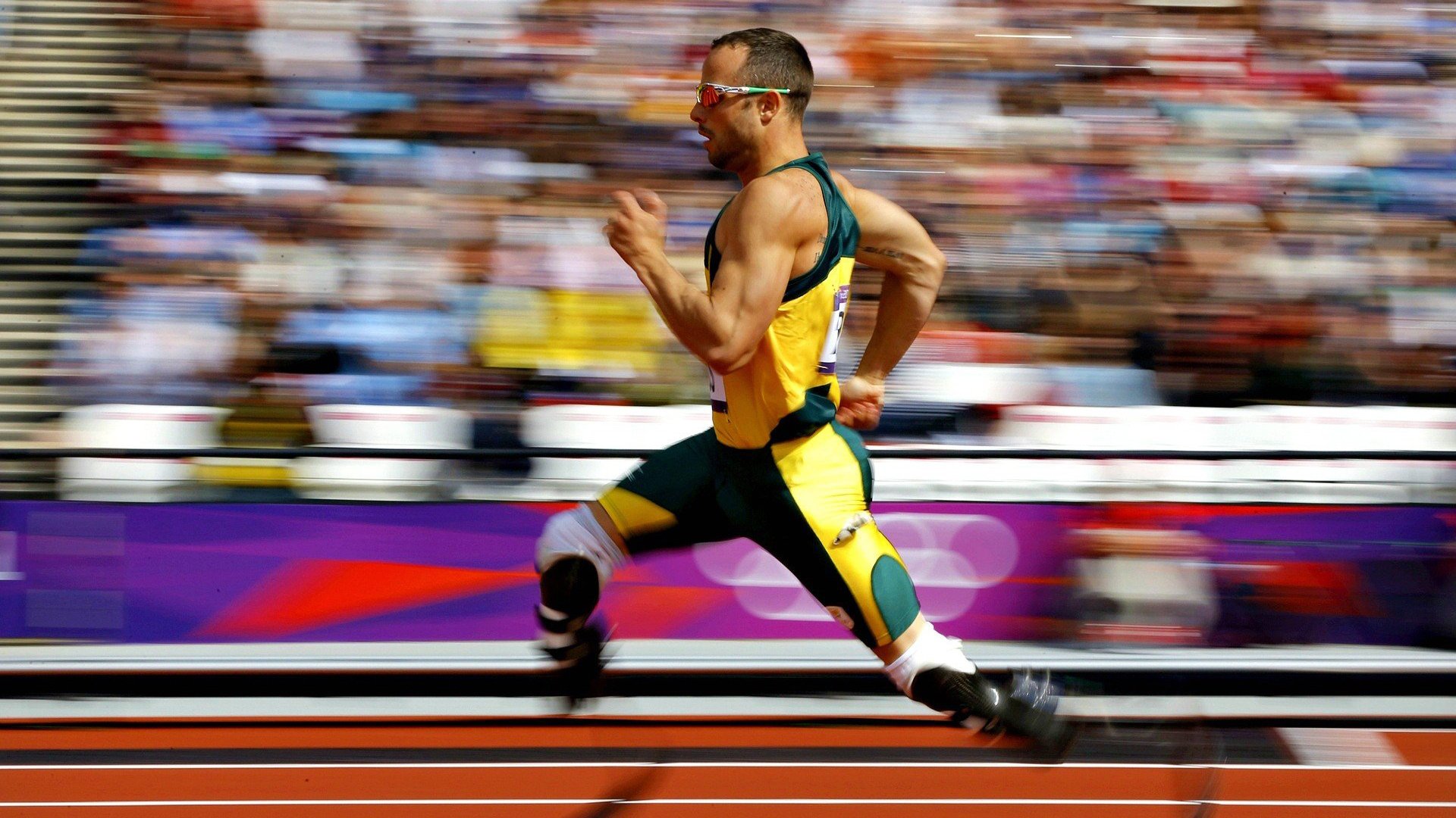 巴西封锁摩洛哥，当足球铁幕落下，篮球场上的巴斯克孤星如何照亮世界