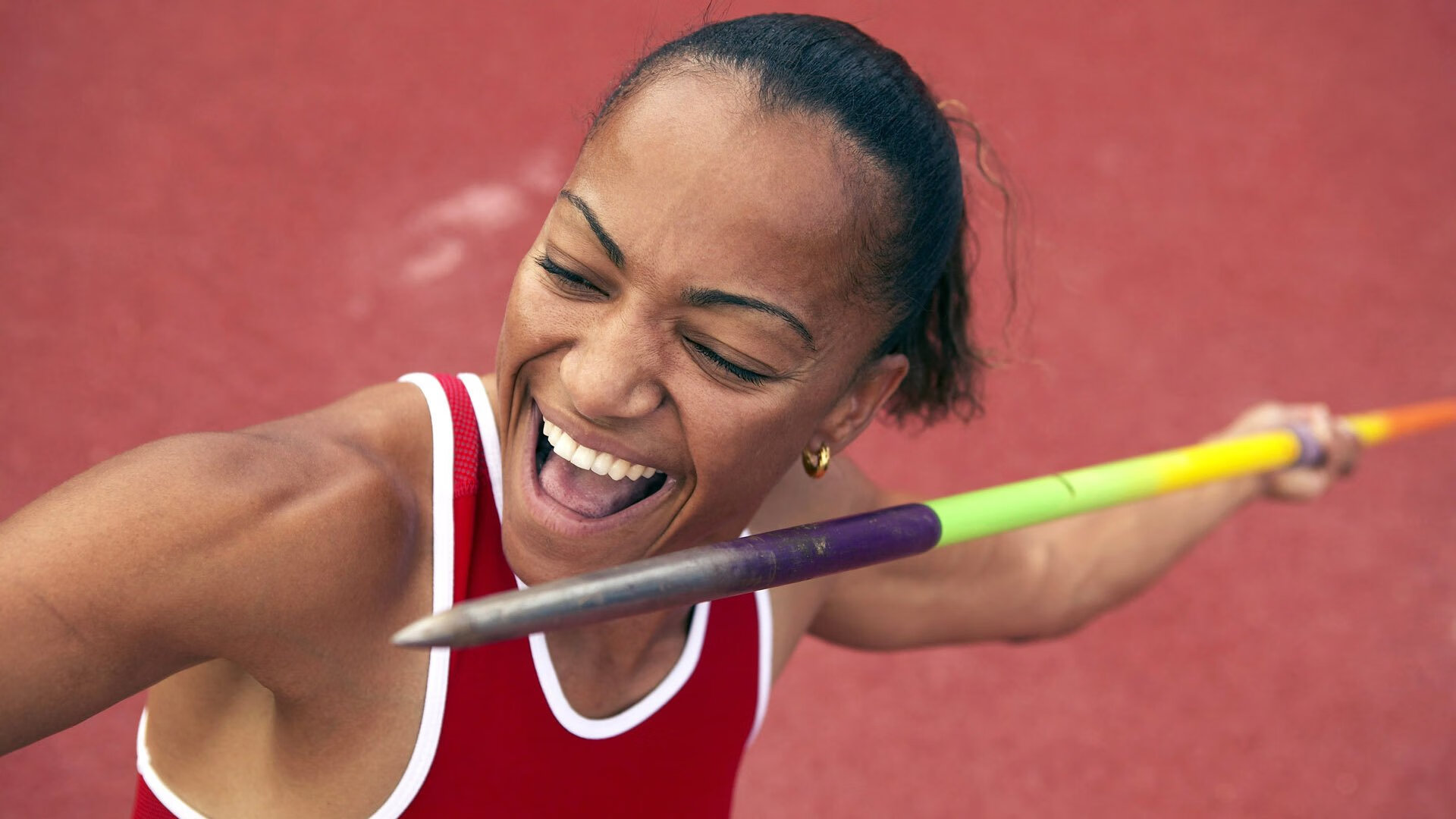 火箭带走太阳，当恩比德用连续得分拉开差距，我们看到了现代篮球的终极形态