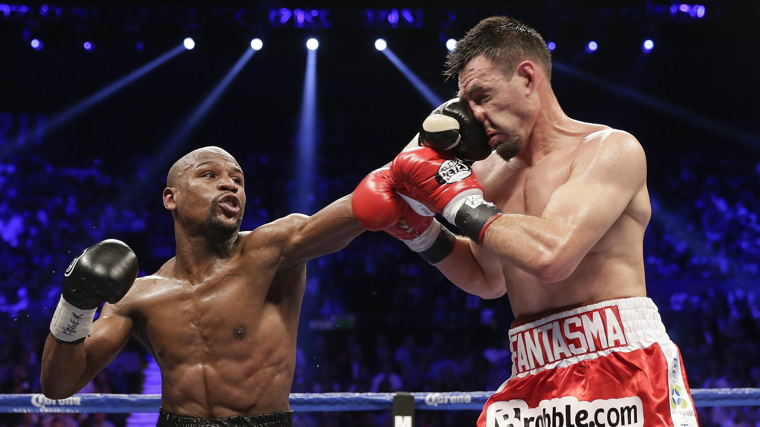 欧冠决赛焦点战，魔术单节拉开老鹰，篮球智慧如何征服绿茵场？